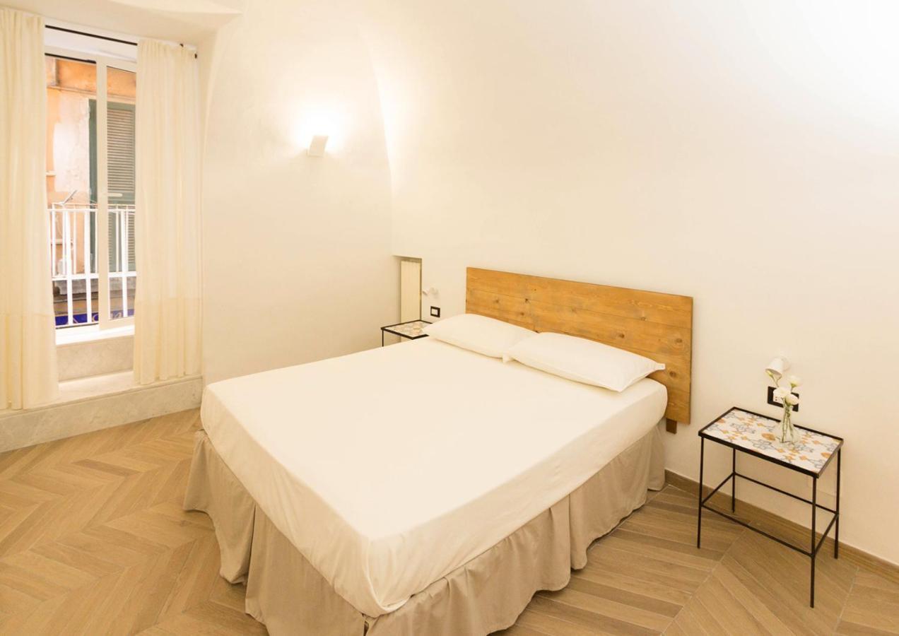 A' Marunnella Bed & Breakfast Наполи Екстериор снимка